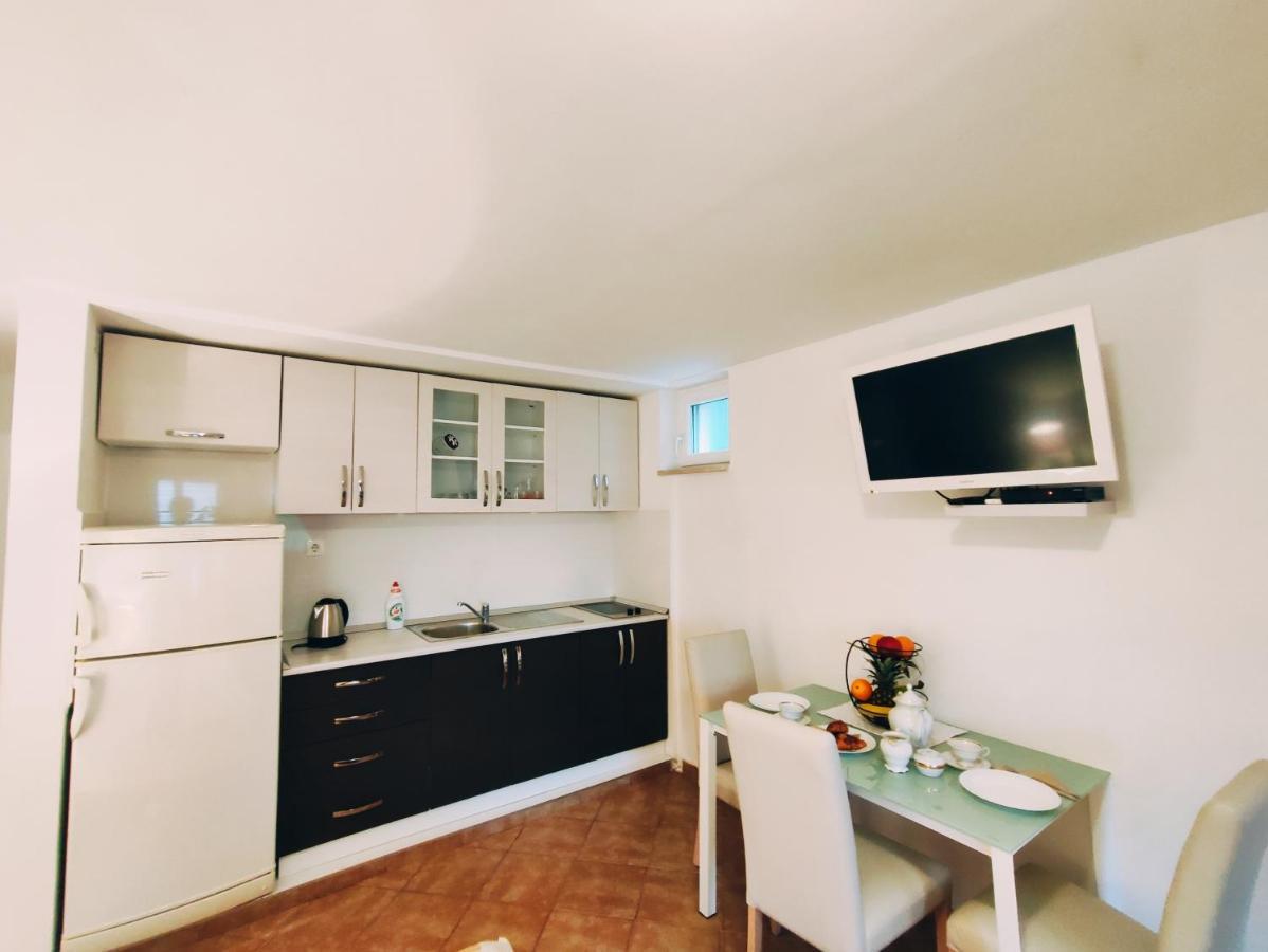 Apartmani Nada Mustapic Brela Dış mekan fotoğraf